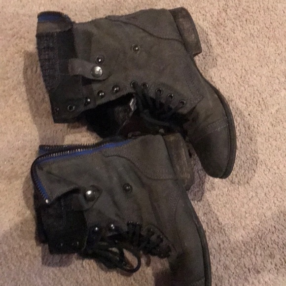 Steve Madden boots - Picture 2 of 6